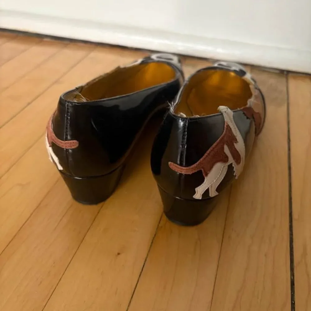 SOLD // Vintage Zalo Dog Kitten Block Heels - Picture 3 of 9